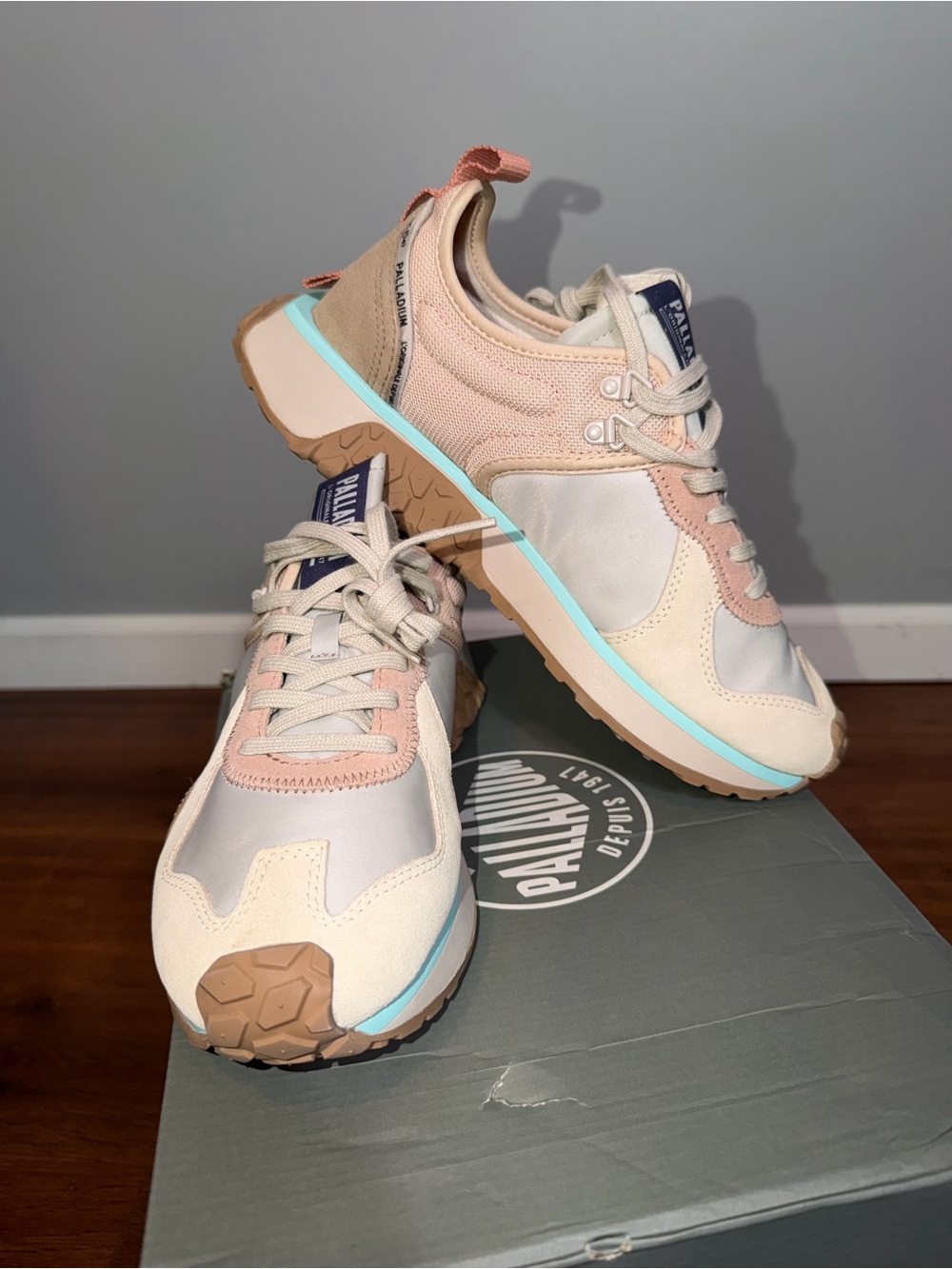 Palladium Women's Cream and Tan Sneakers